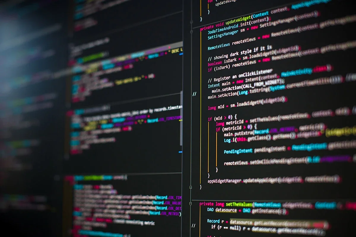 Programiranje po narudžbi i razvoj aplikacija